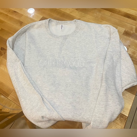 God Is Good Sweatshirt crewneck - Picture 3 of 3